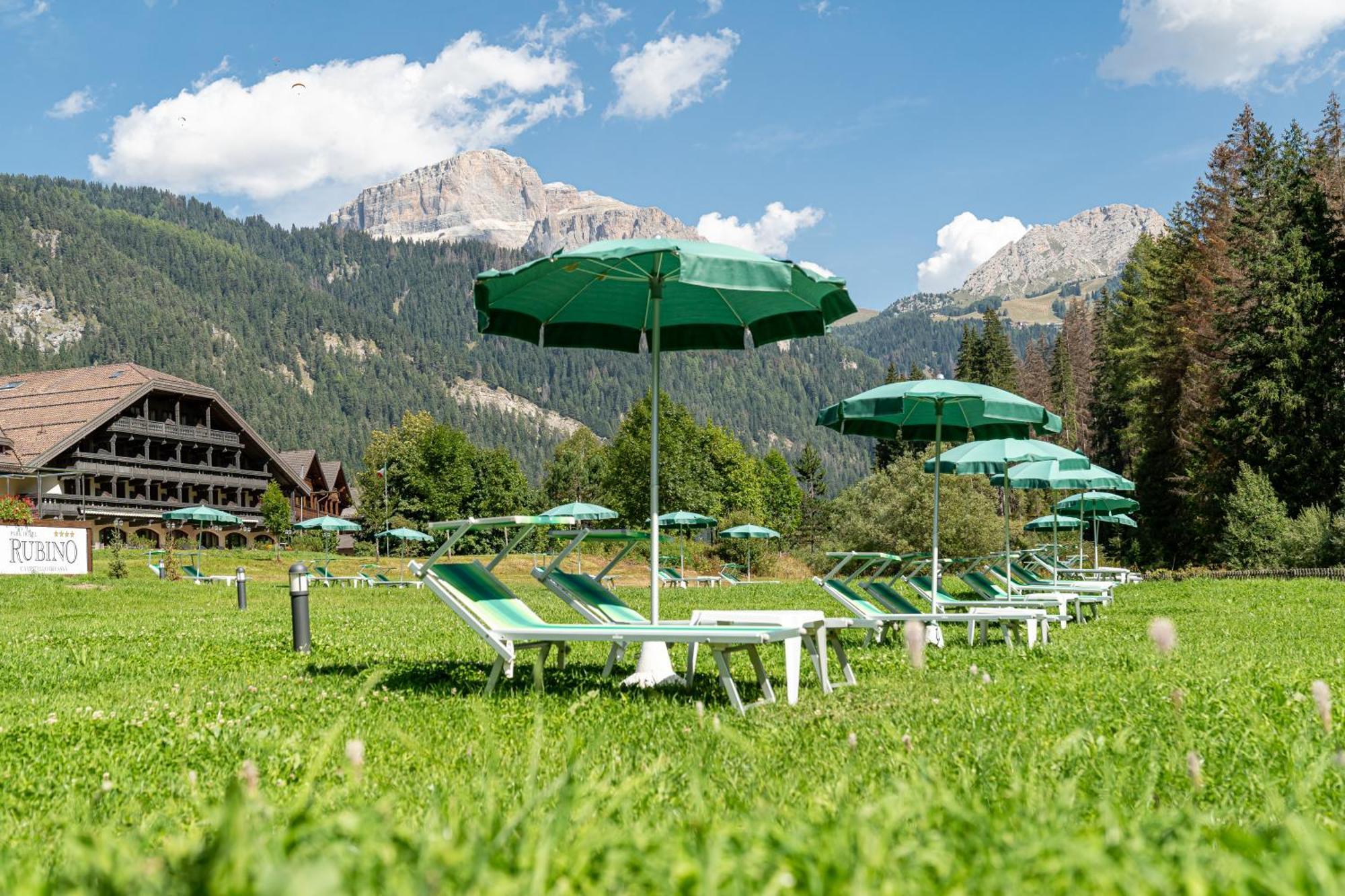 Hotel Diamant Park Кампителло-ди-Фасса Экстерьер фото